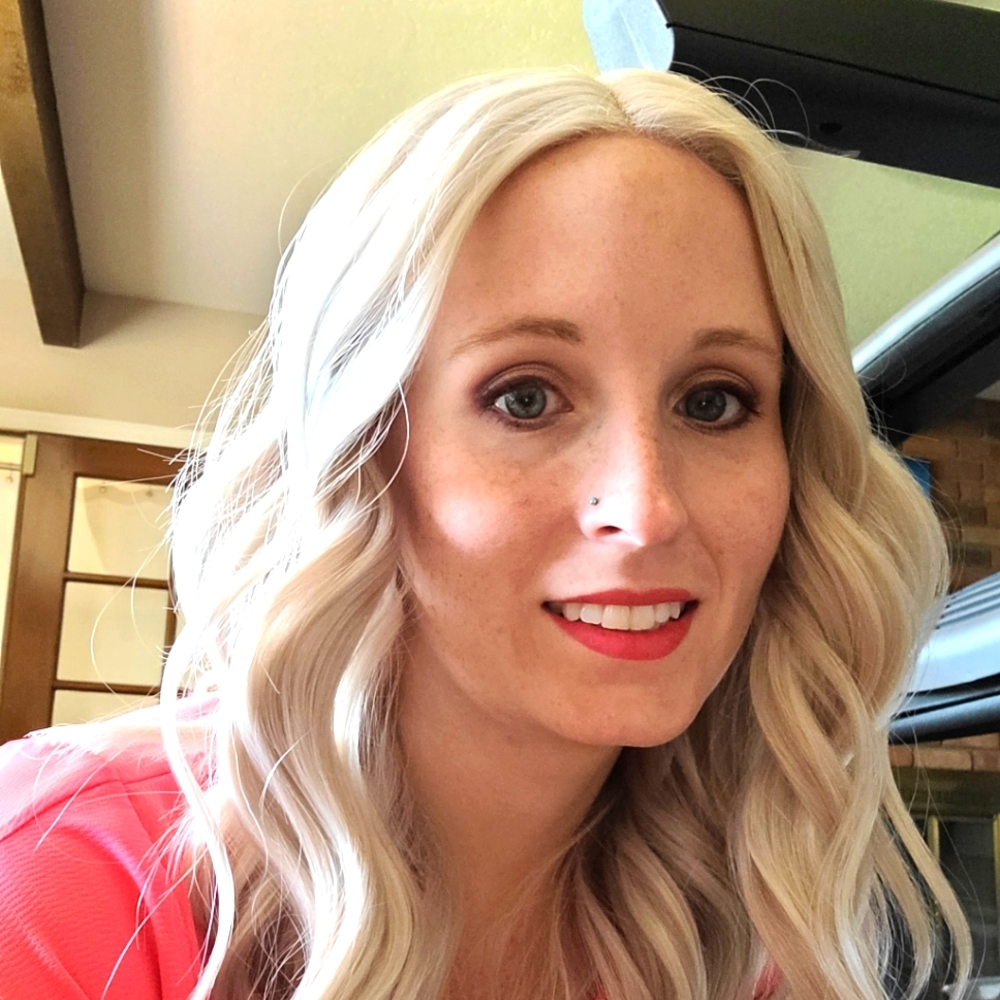 Meet your Posher, Shelly